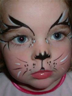 Cat Face Paint Easy, Wolf Face Paint, Carnaval Make-up, Kitty Face Paint, Bodysuit Tattoos, Cats Face, Christmas Face Painting