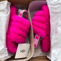 Brand New - Ugg Fluff Yeah Slide - Size 6 Hot Pink. Never Been Taken Out Of The Box! Pink Ugg Slides, Uggs Slides, Fluff Yeah Slide, Ugg Slides, Pink Uggs, Christmas 2024, Sweet Snacks, Womens Uggs, Ugg Shoes