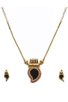 Alapatt Heritage - Gold and Diamond Jewellery store Cochin| Calicut| Kothamangalam #KeralaGoldJewellery Kerala Jewellery, Gold And Diamond Rings, Mens Sterling Silver Necklace, Antique Jewellery Designs, Diamond Jewelry Store, Handmade Gold Jewellery, Gold Pendant Jewelry