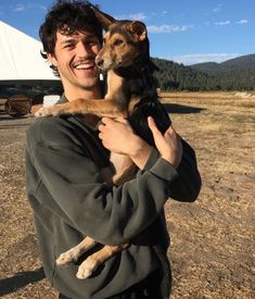 Man And Dog Aesthetic, Australian Men Handsome Man, Hot Australian Men, Australian Men Aesthetic, Australian Guy Aesthetic, Australian Boyfriend, Brunette Men, Australian Guys, Messy Hair Boy