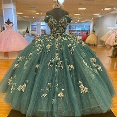 Quinceanera Dama Dresses, Sweet 16 Ball Gown, Sweet 16 Ball, Crown Quince, Purple Quinceanera