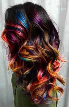 Rengarenk Saçlı Bayan Avatarları - Sayfa 6 - Türkiye'nin En Güncel Forum Sitesi Black Lowlights, Lowlights Hair, Haircolor Ideas, Unicorn Hair Color, Multi Colored Hair, Trendy Hair Color, Unicorn Hair, Ombre Hair Color, Trendy Hair