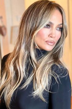 Expensive Blonde Hair, Expensive Blonde, Jlo Hair, Jennifer Lopez Hair, Trendy We Fryzurach, Warm Hair Color, Woman Images, Summer Hair Trends, Pic Beautiful