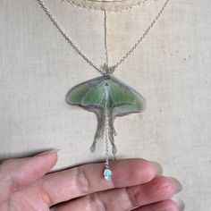 Im obsessed by Luna moths and Opal stones. This is a delicate and dainty creation, that celebrate my love for them <3 The silk organza butterfly measure about 6 cm wingspan. Silver Plated 925 chain is available in 40 cm (16 inches), 45 cm (18 inches) or more, you can choose! Closed with lobster Luna Moth Jewelry, Moth Fashion, Organza Butterfly, Luna Moths, Moth Necklace, Luna Moth, Snake Jewelry, Dope Jewelry, Funky Jewelry