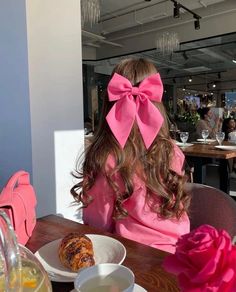 Pink Aesthetic Pictures, Ponytail Scrunchie, Brunette Aesthetic, Barbie Hairstyle, Shabby Chic Clothes, Aesthetic Ideas