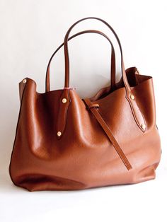 the perfect bag Chestnut Leather, Sac Week End, Anna Wintour, Fashion Blogger Style, Carrie Bradshaw, Perfect Bag