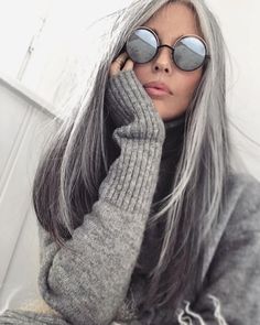 Long Grey Hair, Natural Grey Hair, Gorgeous Gray Hair, Grey Hair Inspiration, Beautiful Gray Hair, Grey Roots, Silver Hair Color, Silver Grey Hair, Natural Gray Hair