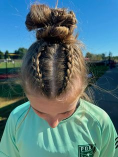 Bridesmaid Hair Ponytail, Cute Volleyball Hairstyles, Running Hairstyles, Soccer Hairstyles, Football Hair, Basketball Hairstyles, Game Day Hair, Sports Hairstyles