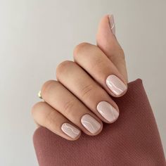 25 Pretty Nail Designs for any Special Occasions Hairstyle Beige Nail Designs, Beige Nail, Beige Nails Design, Minimal Nails Art, Subtle Nails, Winter Nails Acrylic, Beige Nails, Casual Nails