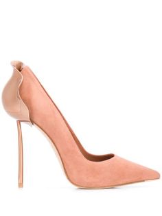 Shop Le Silla Petalo pumps with Express Delivery - FARFETCH Shoe Closets, Le Silla Shoes, Peach Heels, Pantone 2024, Peach Shoes, Metal Counter, Pencil Heels, Chic High Heels, Beef Empanadas