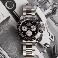 Check out this beautiful sports watch. This is the Rolex Cosmograph Le Mans Daytona 126529LN, an amazing timepiece by Rolex. Rolex Daytona, Sports Watch, Rolex Submariner, Rolex Datejust, Cool Watches, Rolex Watches, Time Piece, Rolex, Sports