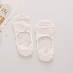 Free Shipping on orders $55+First Order 10 % OFF, CODE: DAISYSILKFREE Scrunchy or Eye Mask Gift on Orders $100+(No Code Needed) Silk Women Socks 80% silk+17% nylon+3% spandex One size Quality guaranteed, wonderfully comfortable, hassle-free Shopping. Exquisitely workmanship, and crafted from 100% silk for a luxurious feel, these silk socks are very popular for women. It feels so soft and comfortable against the skin. And the breathability, antibacterial, and skin-friendly properties make it is p Silk Socks, Women Socks, Mens Pajamas, Pajama Shirt, Kids Pajamas, Pajamas Women, Free Shopping, Socks Women, Eye Mask