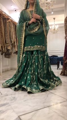 Grara Dress Green, Green Garara Dress, Dark Green Gharara, Emerald Green Gharara, Kimkhab Gharara, Colour Combinations Fashion, Dress Book, Engagement Outfit, Designer Dresses Casual