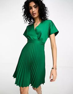 Closet London wrap front pleated midi skater dress in emerald | ASOS Van Closet, Spaghetti Strap Summer Dress, Emerald Style, Midi Skater Dress, Day To Night Dresses, London Dress, Dress Closet, Tropical Dress, London Dresses