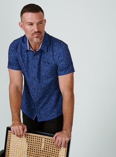 We created the perfect short sleeve button up, with the right mixture of comfort and style, just for you. Our performance shirts have 4-way stretch, are moisture wicking, wrinkle resistant and above all a great new addition to your wardrobe. The performance shirt will be your go-to for any occasion - day to night. This is a shirt that will have you satisfied at any given time. Details Model is 6'1" and wears a size medium. Care: Machine wash cold on delicate cycle with similar colors. Do not use Short Sleeve Button Up, Short Sleeve Shirt, Moisture Wicking, Sleeve Shirt, Casual Button Down Shirt, Colorful Shirts, Button Up, Men Casual, Size Medium