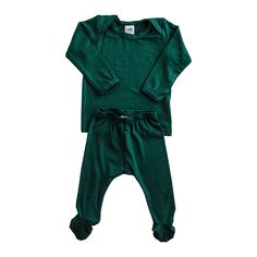 Snuggle Set | Emerald Green | LITTLEMISSDESSA Green Newborn Outfit, Baby Knot Hat, Footed Leggings, Conscious Parenting, Take Home Outfit, Newborn Essentials, Baby Gown, Green Baby, Holistic Wellness