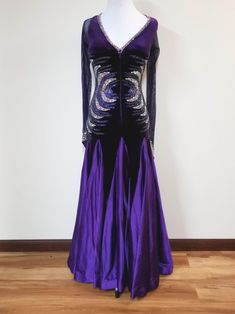 Stargazer Fitted Velvet Embellished Evening Dress, Velvet Sequin Dress For Gala, Purple Velvet Party Dress, Purple Velvet Dress For Party, Fitted Velvet Sequin Dress, Elegant Purple Velvet Dress, Elegant Sequin Ballroom Dresses, Formal Purple Velvet Dress, Fitted Purple Embellished Gown