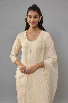 Buy Ivory Handwoven Chanderi Hand Embroidered Pearls U Neck Kurta Pant Set For Women by The Aarya Online at Aza Fashions. Kurta Pant Set, Diana Penty, Luxury Sale, Kurta With Pants, U Neck, Pants Pattern, Modern Bride, Pant Set, Set For Women