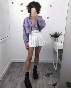 Tennis Skirt Outfits, Tennis Shoe Outfits Summer, White Skirt Outfits, Tennis Outfits, White Tennis Skirt, Tennis Shoes Outfit, Purple Fits, Denim Jacket Outfit