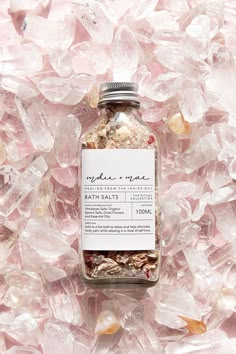 Bath Product Photography Ideas, Bath Salt Product Photography, Bath Salt Photography Ideas, Salt Bath Aesthetic, Bath Salts Photography, Bath Products Photography, Bath Salt Photography, Crystal Product Photography, Salt Product Photography