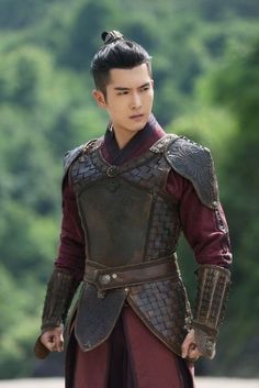 Broken Blade, Chinese Armor, Chinese Warrior, Warrior Outfit, Warrior King, Chinese Man, Poses References, Fantasy Warrior, Character Design Male