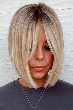 Blonde Bob For Thin Hair Fine Flat Hair, Blonde Bob Hairstyles, Hair Fixing, Chin Length Hair, Bob Haircut For Fine Hair, Bob Hairstyles For Fine Hair, Flat Hair, Prom Hairstyles