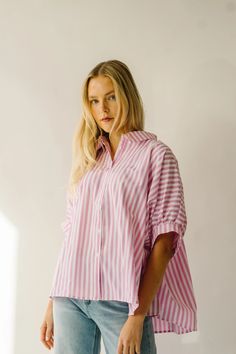 Oversized Striped Collared Blouse, Striped Relaxed Fit Button-up Blouse, Oversized Spring Blouse With Placket, Oversized Collared Blouse For Day Out, Oversized Blouse With Placket For Spring, Oversized Blouse With Shirttail Hem For Day Out, Oversized Tops With Cuffed Sleeves For Daywear, Striped Oversized Button-up Blouse, Oversized Striped Button-up Blouse