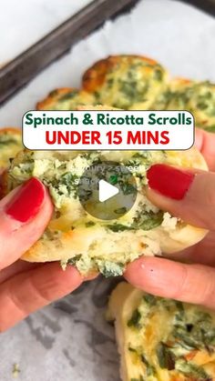 spinach and ricotta scalls under 15 mins with text overlay