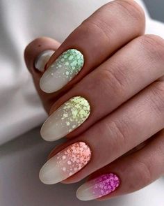 Winter Multicolor Nails, Multicolor Nails, Ombre Gel Nails, Makeup Nails Designs, Modern Nails, Neon Nails, Kandy, Chic Nails