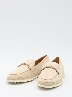 Nude suede loafers with raffia insert and coated Double T Ring accessory. Leather insole. Rubber pebbles detailing on heel. Rubber sole with embossed rubber pebbles. ITA size.Size nationality: IT Product number: 9497093 Product code: XXW92K0HZ00D8WC600 Composition: 100% suede T Ring, Platform Wedge Heels, Timeless Wardrobe Staples, Loafer Sneakers, Suede Loafers, Italian Luxury, Pump Sandals, Dress With Cardigan, Clothes Collection