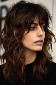 Medium Shag Bangs, Soft Mullet Wavy Hair, Shag Curly Haircut, Modern Shag Haircuts Long, Wavy Shag Haircut, Short Curly Shag, Haircuts For Thick Wavy Hair, Wavy Shag, Collarbone Length Hair