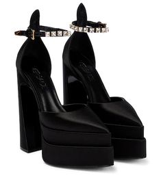 Pointy Pumps, Platform Stilettos, Fashion High Heels, Black High Heels, Dream Shoes