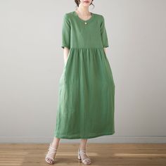 Cool and comfortable for hot summer days, this natural linen dress is elegant and stylish.    It is a wonderful wardrobe staple that's a timeless classic you'll wear again and again.Pure natural linen materials, comfortable, breathable, refreshing and soft fabric. All our items are Tailored and Handmade and Made to Order ,I can make Any Size . I design new styles every week, please collect my store. I believe that you will meet your favorite styles. ★★FEATURES Linen 55% + Cotton 45% ( Medium Wei Womens Linen Dress, Linen Dress Short, Sleeve Dress Casual, Natural Linen Dress, Linen Dress Summer, Linen Dress Women, Long Linen Dress, Chic Coat, Summer Linen Dresses