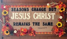 Leaves pumpkins Christian Themed Fall Bulletin Boards, Christian October Bulletin Boards, Fall Bulletin Boards Christian School, Fall Classroom Door Christian, October Bulletin Board Ideas Christian, Autumn Bulletin Board Ideas For School, Blessing Board Ideas, Fall Season Bulletin Boards, Fall Bulletin Boards Christian