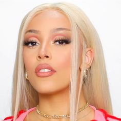 Doja Cat Blonde, Party Makeup Looks, Studio Photography Poses, Honey Blonde Hair, April 20