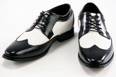 black and white wingtip dress shoes Semi Casual, Formal Suit, Black And White Shoes, Mens Casual Dress Outfits, Mens Casual Dress, Formal Suits, Dress Shoe, Perforated Leather, Mens Casual