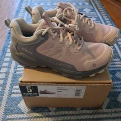 New, Never Worn Oboz Women's Size 5 "Katabatic Low" Trail/Hiking Shoes In Dusty Rose. From Oboz: "Made To Travel Fast When We're Traveling Light, The Katabatic Low Is Oboz's Newest Hiking Shoe. Lighter Than Other Oboz, This New Trail Shoe Features Abrasion-Resistant, Breathable Mesh To Keep Our Feet Comfortable When They're Pounding Out Mile After Mile, And The Multi-Directional Tread Pattern Gives Us Solid Footing On The Trail. The Katabatic Low Also Features The Added Comfort And Support Of Th Black Elsa, Puma X Fenty, Running Sneakers Women, Trail Hiking, Hiking Shoe, Grey Sneakers, Trail Shoes, Lacing Sneakers, Pink Shoes