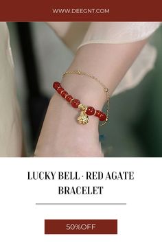 ❤️We are on a mission to bring a little bit of magic to mindful and strong women around the world with jewelry which speaks, elevates and nurtures our mind, body and soul. Be Selfish, Diy Jewellery Designs, Be Rich, Rings Necklace, Women Around The World, Mind Body And Soul, Necklace Diy, Attract Wealth, Agate Bracelet