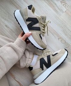 Shoes Wishlist, Female Sneakers, High Road, Shoe Wishlist, Sneaker Lovers, Balance Sneakers, Cute Sneakers