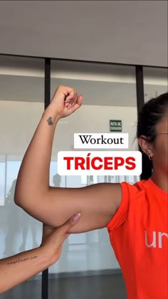 a woman flexing her arm with the words workout triceps on it