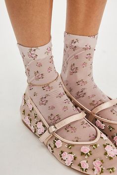 The perfect pair to add a fun, femme touch to any look, these stunning socks are featured in a staple crew style and slightly sheer fabrication with floral printing throughout for the most special finish. | For Love & Lemons Floral Crew Socks at Free People in Pink Flats And Socks, Enchanted Shoes, Cute Thigh High Socks, Heels With Socks, Huf Socks, Rococo Revival, Socks Aesthetic, Magic Shoes, Socks Design