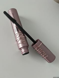 Maybelline Sky High Mascara Packung Skyhigh Mascara, Aesthetic Mascara, Mascara Aesthetic, Maybelline Sky High, Lash Sensational Sky High Mascara, Extreme Mascara, Sky High Mascara, Pure Makeup, Ugh Boots