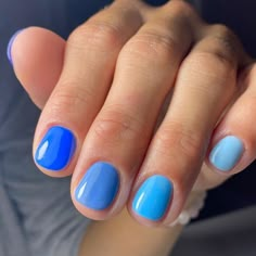 Manic Makeup, Gradient Nail Art, Blue Gel Nails, Dip Manicure, Nail Kits, Nails Accessories, Mens Nails, Short Gel Nails