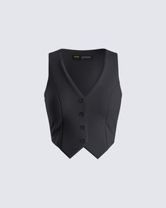 You’ll be calling all the shots in this black sleeveless cropped vest top 🖤 Crafted from stretch suiting fabric, this versatile piece will have them all aware of who’s in charge 👏 Cropped Vest Top, Black Off Shoulder Top, Crop Vest, Future Of Fashion, Vest Crop Top, Welcome To The Future, Suiting Fabric, 90s Fashion Outfits, Woman Suit Fashion