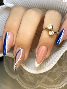 royal blue nails: with white swirls Lilac Nails Design, Blue And White Nails, Royal Blue Nails, Lilac Nails, Simple Acrylic Nails, Almond Acrylic Nails