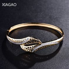 XIAGAO Pulseiras Feminina Vintage Gold Color Bracelets Bangles for Women Hollow Pattern Jewelry Female Charm Bracelet Bijouterie Color Bracelets, Tiny Gold Earrings, Beautiful Gold Rings, Diamond Bracelet Design, Gold Bangle Set, Diwali Images, Gold Jewelry Sets