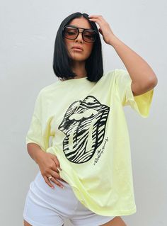 Oversized tee  Princess Polly exclusive  Christy is wearing a size S/M  100% cotton  Graphic print  Good stretch   Unlined Festival Tops Women, Usa Tee, Cheap Clothes Online, Pink Formal Dresses, Coachella Outfit, Disco Outfit, Festival Tops, Graphic Tops, Party Tops