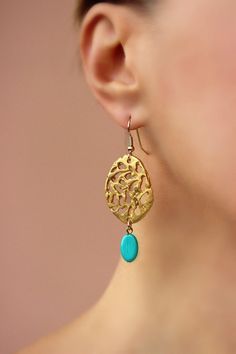 Golden Tone Chandelier Earrings Turchese Stone Earrings Gold Mat Earrings Long Boho Earrings Bohemian Earrings Turchese Gemstone Earrings Jade Earrings, Blue Gems, Bohemian Earrings, Green Earrings, Everyday Earrings, Brass Earrings, Stone Earrings, Chandelier Earrings, Long Earrings