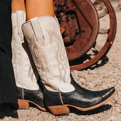 FREEBIRD STORES - WOODLAND Style Knee High Boots, Embroidered Cowgirl Boots, Western Silhouette, White Python, White Cowgirl Boots, Street Accessories, Black And White Heels, Leather Cowgirl Boots, Handcrafted Boots