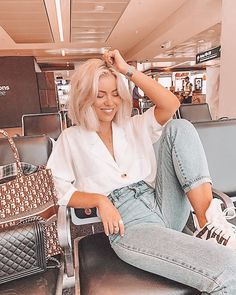 Laura Jade Stone Outfits, Laura Jade Stone, Platinum Hair, Person Sitting, Brown Blonde Hair, Grunge Hair, Jade Stone, Blonde Balayage, Mode Inspiration